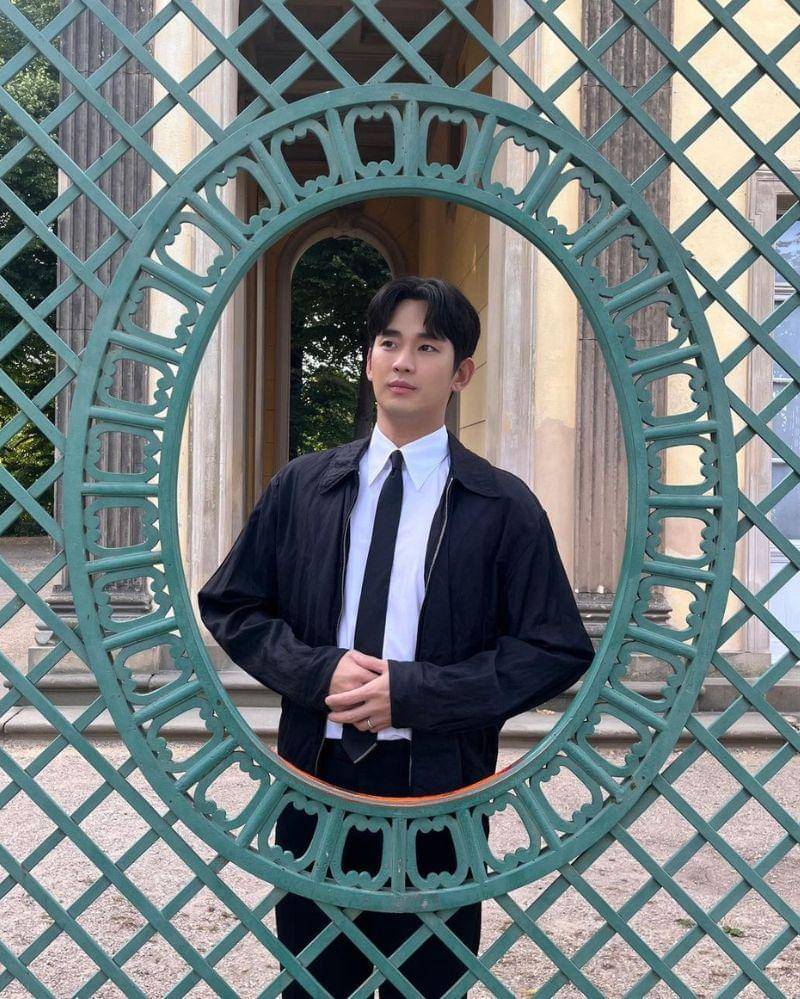 Instagram.com/soohyun_k216